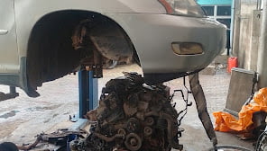 Tritan Autoworks