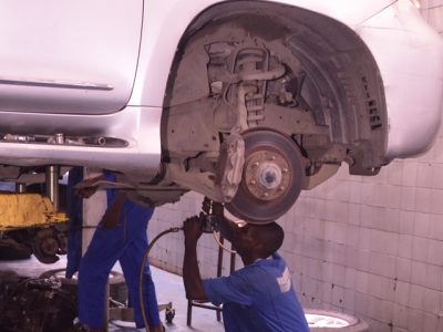 AYOLOLA MOTORS