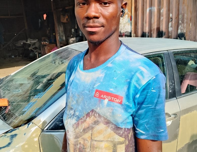 Mr Olawale Lasisi