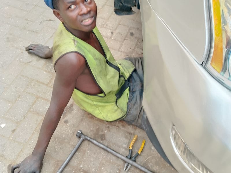 Mr Michael Ayanda