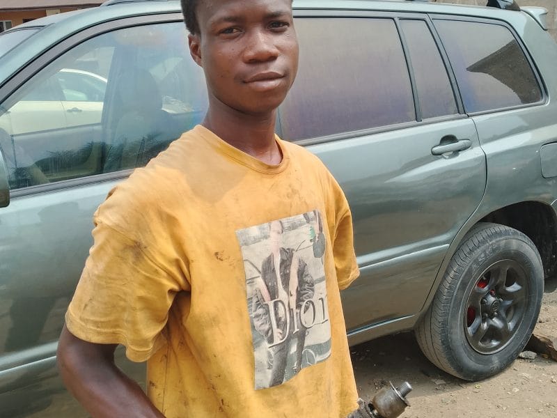 Mr Azeez Ayomide Kazeem